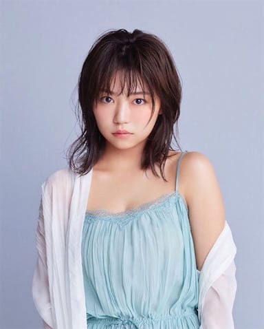 【画像6枚】大原優乃さん、極太のこけしに座ります！