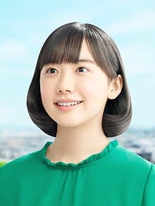 【悲報】芦田愛菜さん、授業中にスマホをいじっていた！？