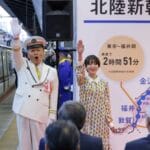 【画像】浜辺美波さん、巨乳化する!?