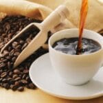 【議論】ブラックコーヒーを飲むのは日本人だけ!?