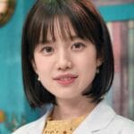 【画像】弘中綾香アナ(33)、とても可愛い!!