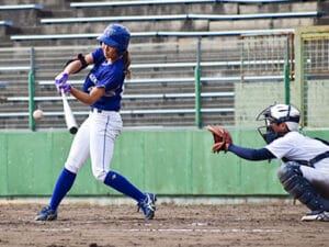 【疑問】女の子が野球するアニメって無いよな