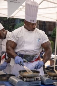 【画像】ホワイトハウスの黒人料理人クッソ強そうでワロタwwwwwwwwwwwwwwwwwwwwwwwwwwwwwwwwwwwwwwwwwwww