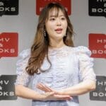 【朗報】セクシー声優 井口裕香さん(36)、ヤングガンガン表紙に降臨!