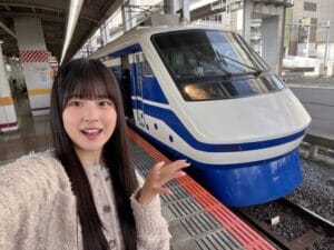 【画像】鉄道ユーチューバーのしおねるが可愛すぎるんだが！？