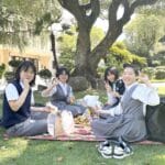 【画像】お嬢様女子校のランチ、とても楽しそう！